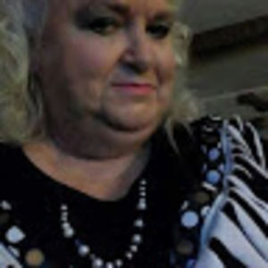 Meet your Posher, Deloris